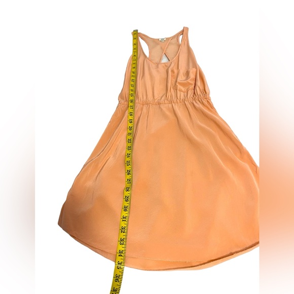 Wilfred Aritzia 100% Silk Victoire Open Back Dress Coral Orange Size XS - Picture 7 of 11